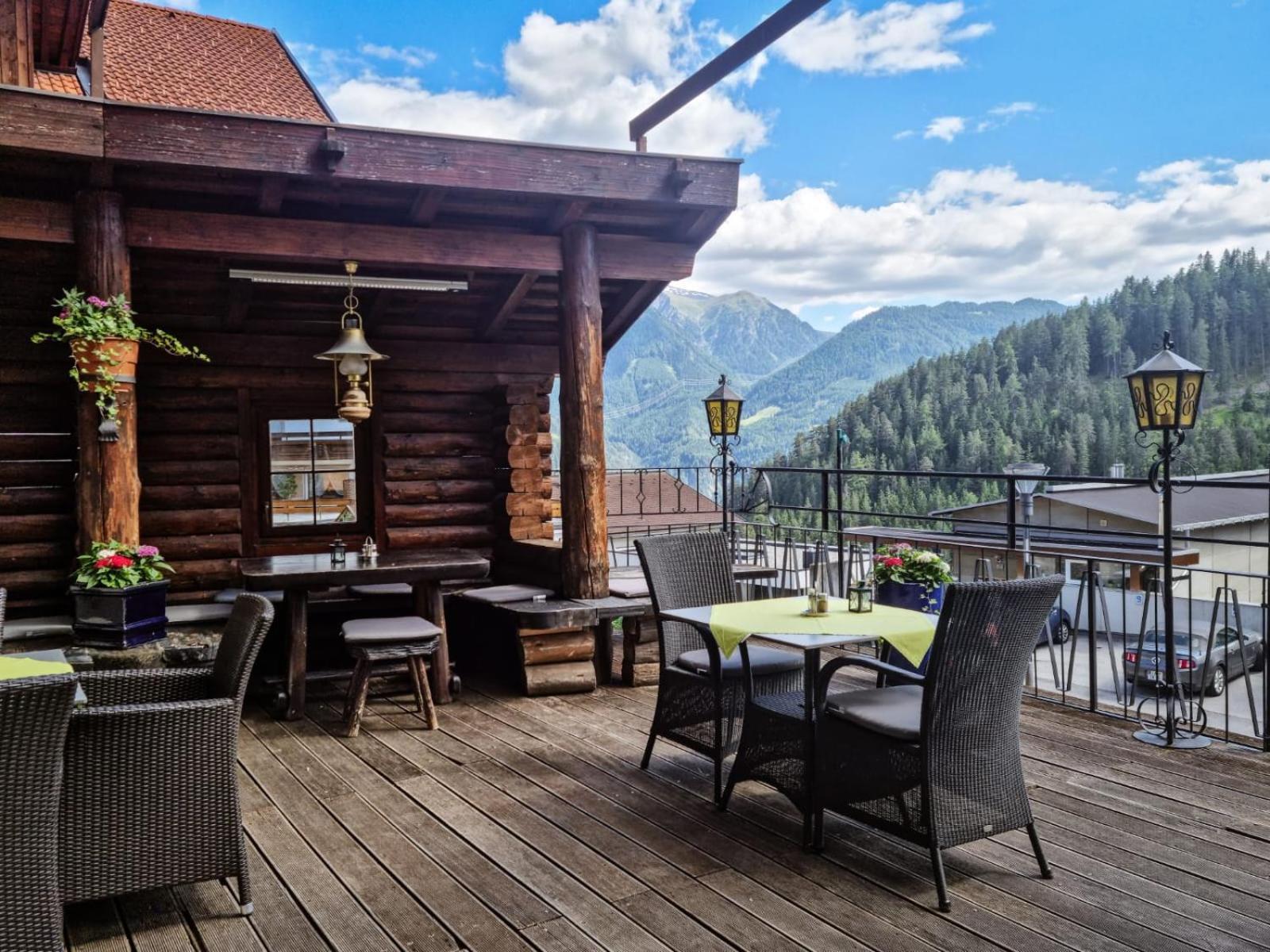 Tirolerhof Hotel Serfaus Exterior photo